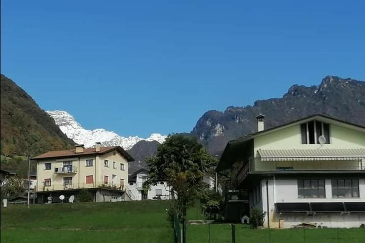 Colori Nel Parco Lägenhet Cesiomaggiore Exteriör bild