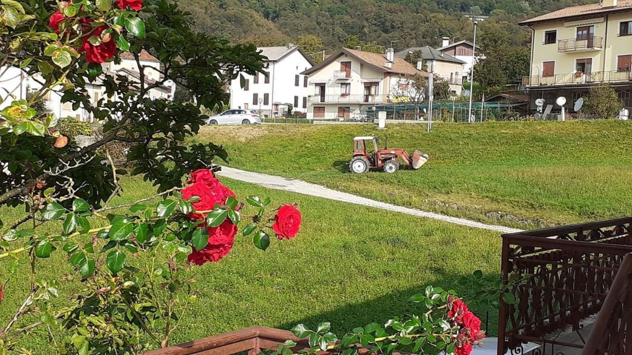 Colori Nel Parco Lägenhet Cesiomaggiore Exteriör bild